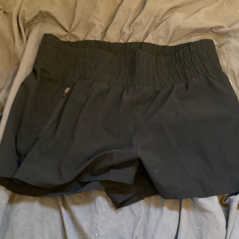 Black Shorts w/ Pockets